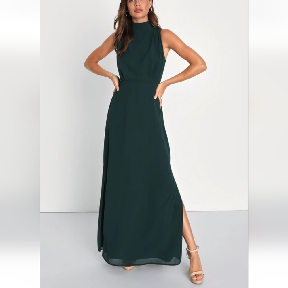 Lulus NWT Classic Elegance Emerald Green Chiffon Sleeveless Mock Neck Maxi Dress